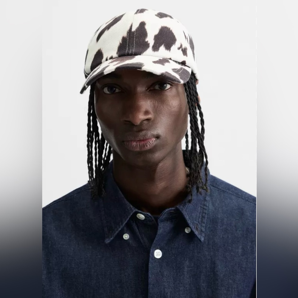 Zara Brown and White Patterned Cap